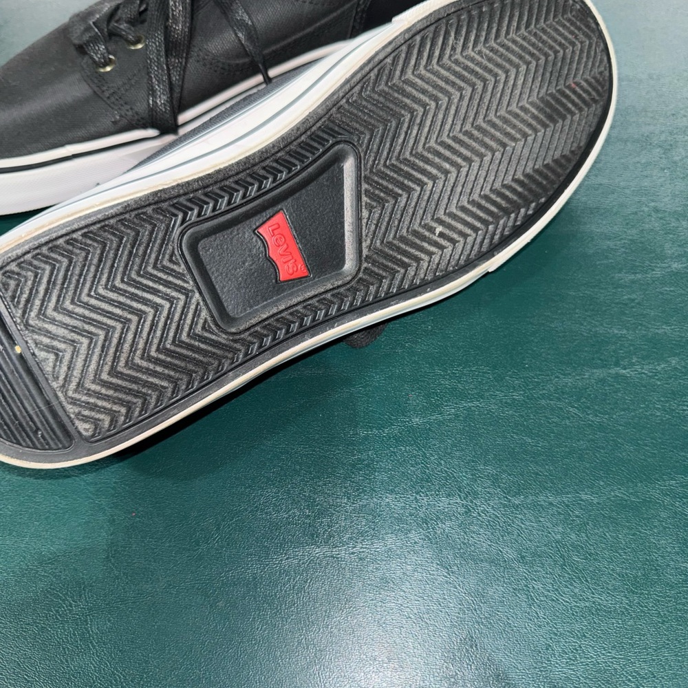 Levi's Black Canvas Low-Top Sneakers with Brown Heel Accent 10 - Picture 3 of 5